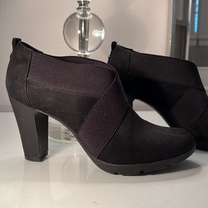 Anne Klein booties